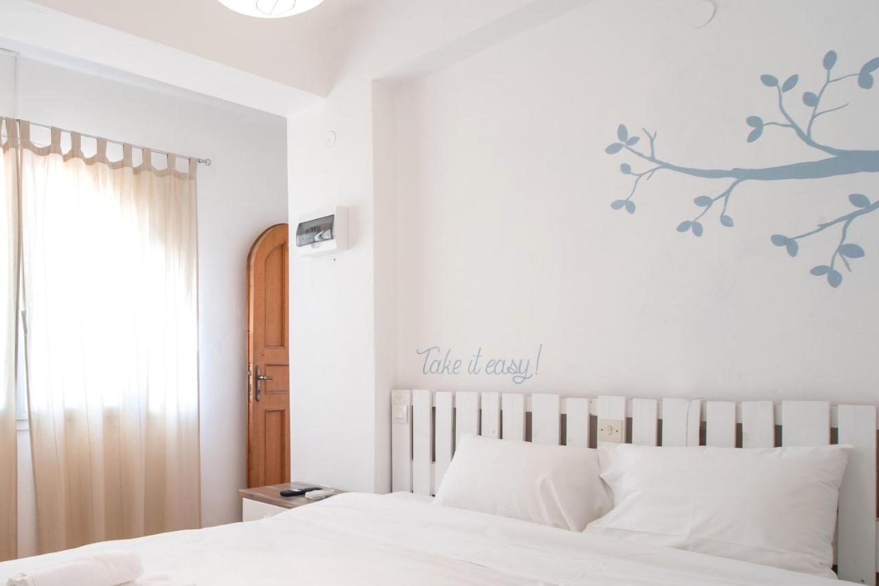 Livadia Seaside Studios 8 ปาริเกีย ภายนอก รูปภาพ